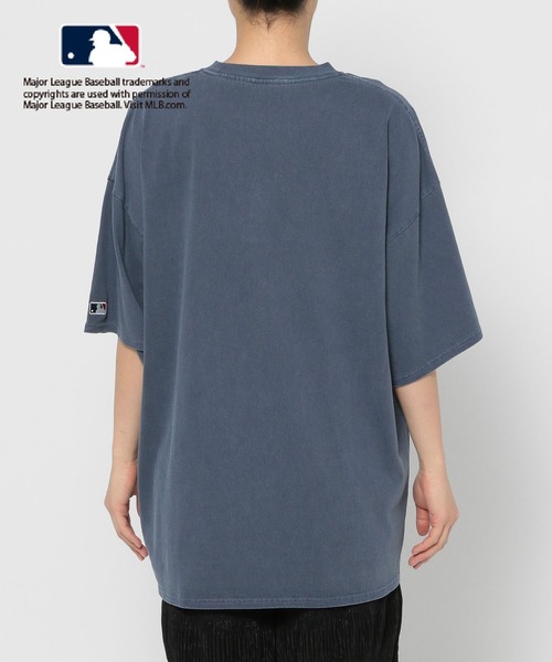 LEPSIM(レプシィム)の「MLB プリントBIGTシャツ 127579(Tシャツ/カットソー・レディース・ライトグレー/オフホワイト/ネイビー・FREE)」の7枚目の写真