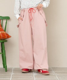 eLur（エラー）の「サスペンダー付きパラシュートパンツ（カーゴパンツ）」