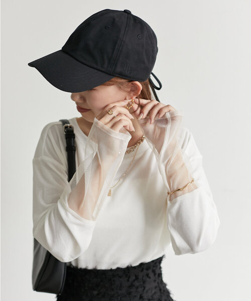 Thevon(ゼボン)の「袖先シアーボートネックプルオーバー(Tシャツ/カットソー・レディース・グレー/オフホワイト/ブラック/ベージュ/グリーン系その他・FREE)」の1枚目の写真