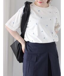 ehka sopo | 花刺繍Tシャツ(Tシャツ/カットソー)