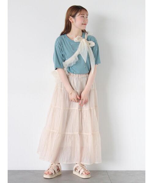 ehka sopo（エヘカソポ）の「花刺繍Tシャツ（Tシャツ/カットソー・レディース・キナリ/オフホワイト/ブラック/グリーン・F）」の9枚目の写真