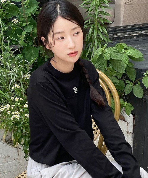 ●muahmuah● ステッチ ライン クロップ フード Tシャツ ステッチラインクロップTシャツ - muahmuah | 60% - アジア