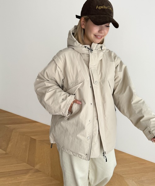 CANAL JEAN(キャナルジーン)の「SUPERTHANKS マウンテンパーカー(マウンテンパーカー・レディース・ブラック/クリーム・SMALL)」の3枚目の写真