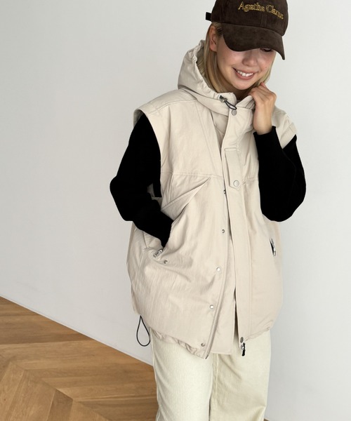 CANAL JEAN(キャナルジーン)の「SUPERTHANKS マウンテンパーカー(マウンテンパーカー・レディース・ブラック/クリーム・SMALL)」の6枚目の写真