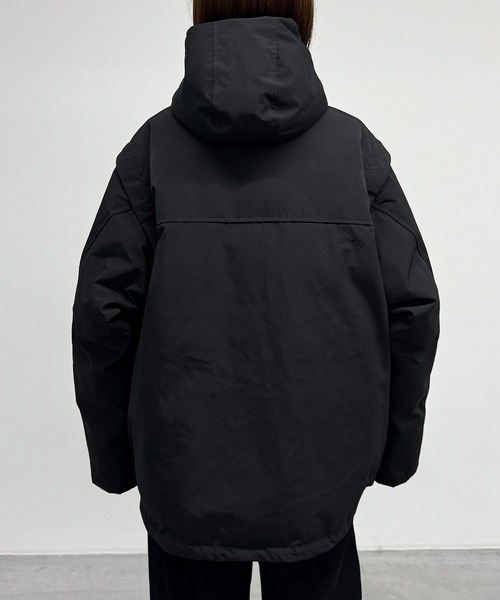 CANAL JEAN(キャナルジーン)の「SUPERTHANKS マウンテンパーカー(マウンテンパーカー・レディース・ブラック/クリーム・SMALL)」の19枚目の写真