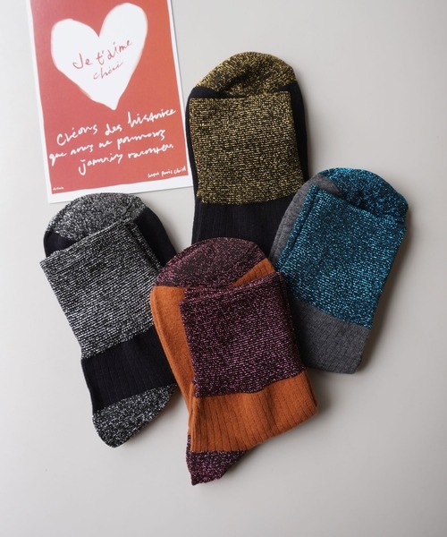 ammy.(エイミードット)の「【 ammy. / エイミードット 】 バイカラー ラメ ソックス(ソックス/靴下・レディース・ブラウン/ブラック×ゴールド/グレー/ブラック×シルバー・FREE)」の9枚目の写真