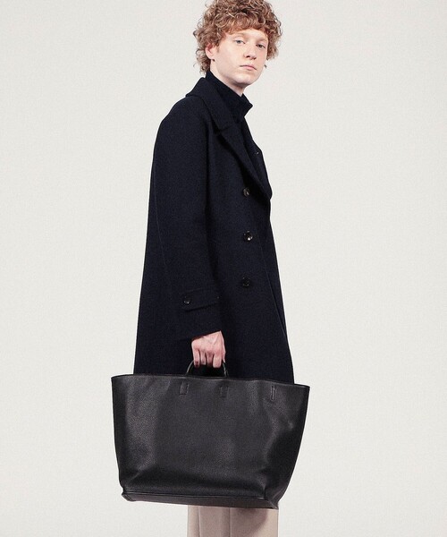 TOMORROWLAND （トゥモローランド）の「【別注】A CLUB HOUSE レザートート（トートバッグ・メンズ・ブラック/ベージュ・FREE）」の3枚目の写真