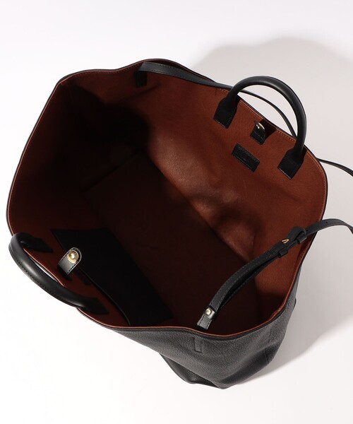 TOMORROWLAND （トゥモローランド）の「【別注】A CLUB HOUSE レザートート（トートバッグ・メンズ・ブラック/ベージュ・FREE）」の11枚目の写真