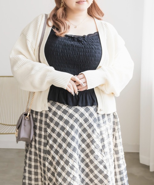 CLETTE(クレット)の「レース使いシャーリングキャミソール(キャミソール・レディース・アイボリー/ブラック・LL/3L/4L)」の10枚目の写真