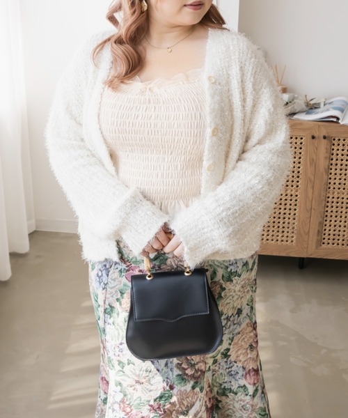 CLETTE(クレット)の「レース使いシャーリングキャミソール(キャミソール・レディース・アイボリー/ブラック・LL/3L/4L)」の3枚目の写真