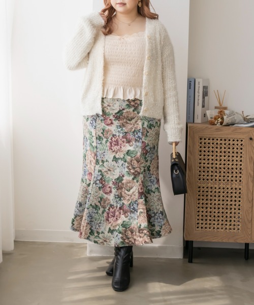 CLETTE(クレット)の「レース使いシャーリングキャミソール(キャミソール・レディース・アイボリー/ブラック・LL/3L/4L)」の6枚目の写真