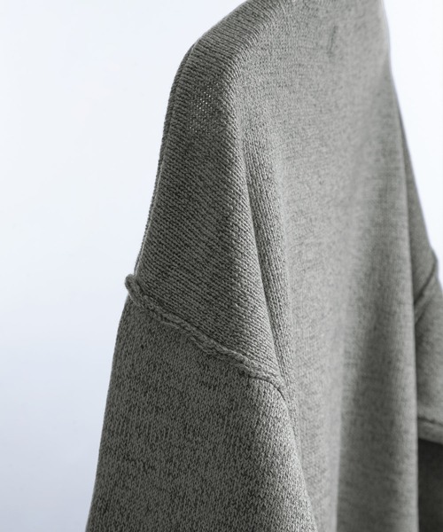 ZIP FIVE -White Line-(ジップファイブホワイトライン)の「【White Line】 杢 Vネック ニット / 短丈 ニット(ニット/セーター・メンズ・ブラック/オフホワイト/グレー/レッド/グリーン・SMALL/MEDIUM/LARGE/X-LARGE)」の15枚目の写真