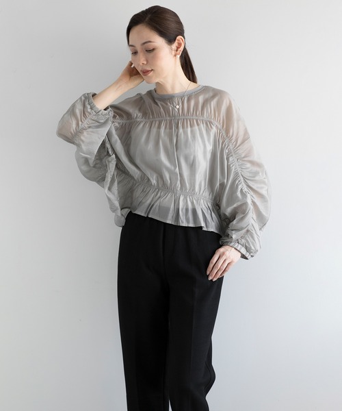 DECADE CLASSIC(ディケイド クラシック)の「【DECADE CLASSIC】ラッフルドロストドルマンシアーブラウス (SS)(シャツ/ブラウス・レディース・ライトベージュ/ブラック/グレー/ホワイト/ベージュ・FREE)」の20枚目の写真
