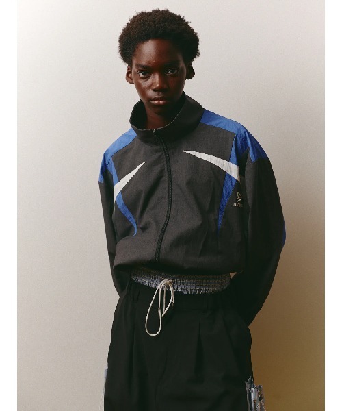 DISCOVERED トラックジャケット DISCOVERED（ディスカバード）の「DISCOVERED TRACK SUITS
