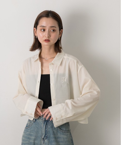 ad thie(アドティエ)の「刺繍入り ショート丈シャツ(シャツ/ブラウス・レディース・アイボリー・LARGE/MEDIUM)」の8枚目の写真