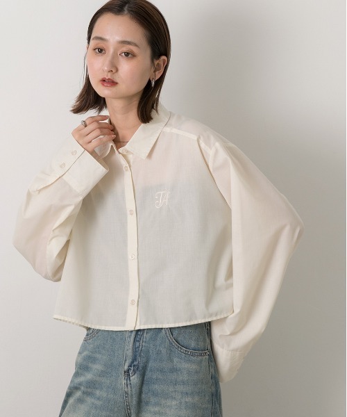 ad thie(アドティエ)の「刺繍入り ショート丈シャツ(シャツ/ブラウス・レディース・アイボリー・LARGE/MEDIUM)」の11枚目の写真