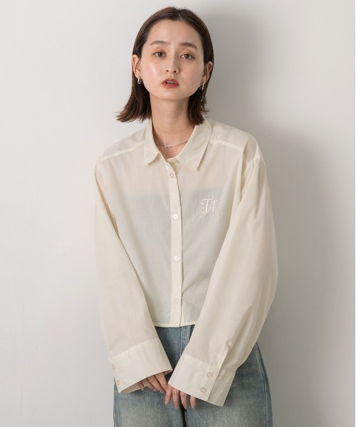 ad thie(アドティエ)の「刺繍入り ショート丈シャツ(シャツ/ブラウス・レディース・アイボリー・LARGE/MEDIUM)」の12枚目の写真