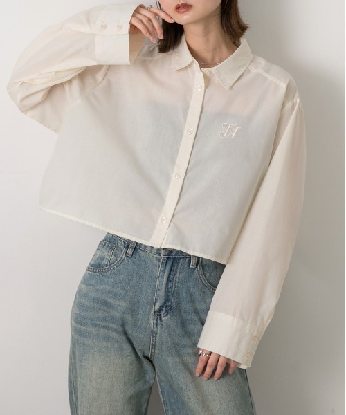 ad thie(アドティエ)の「刺繍入り ショート丈シャツ(シャツ/ブラウス・レディース・アイボリー・LARGE/MEDIUM)」の13枚目の写真