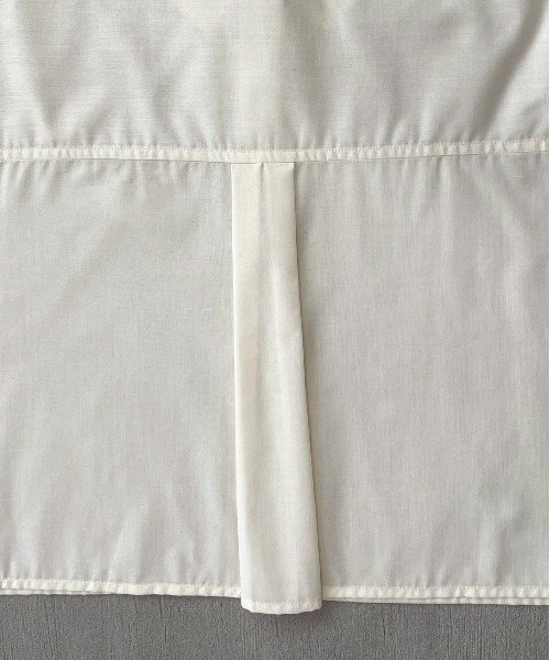 ad thie(アドティエ)の「刺繍入り ショート丈シャツ(シャツ/ブラウス・レディース・アイボリー・LARGE/MEDIUM)」の17枚目の写真