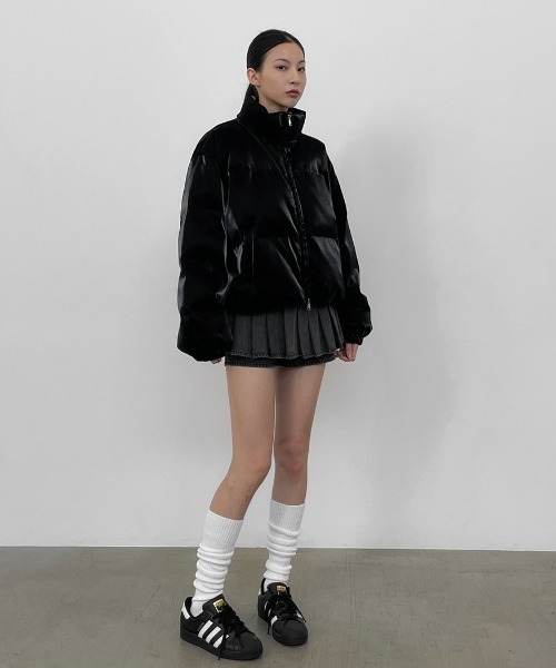 BLACKUP（ブラックアップ）の「[MADE] ハイブグロッシークロップ中綿ジャケット（ダウンジャケット/コート・レディース・ブラック・ONESIZE）」の6枚目の写真
