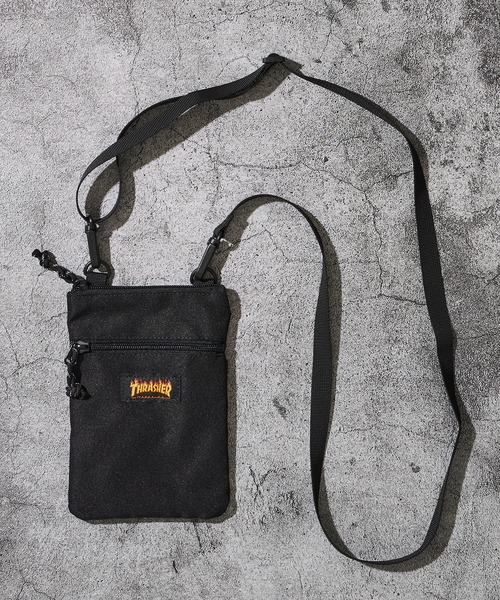 THRASHER（スラッシャー）の「【THRASHER / スラッシャー】SHOULDER POACH / ミニショルダーバッグ（ショルダーバッグ・メンズ・ブラック系2/ブラック系1/レオパード・FREE）」の3枚目の写真
