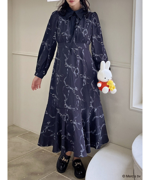 MIIA(ミーア)の「miffy 襟付きフレアマーメイドワンピース(ワンピース・レディース・ブラウン/ブラック/オフホワイト・FREE)」の9枚目の写真
