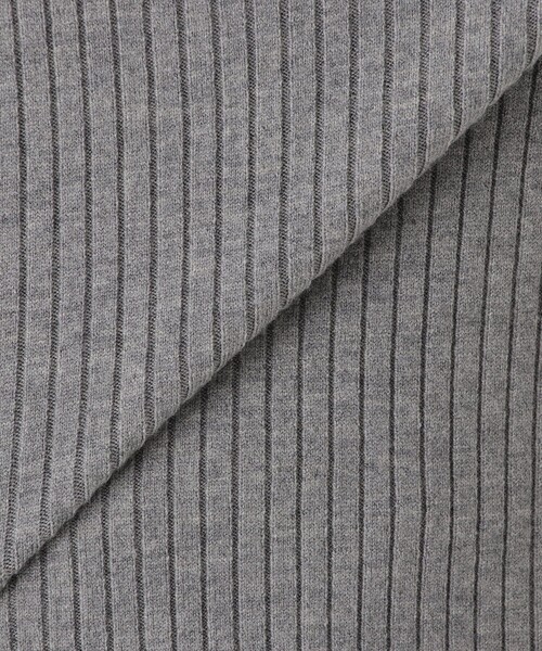 Afternoon Tea(アフタヌーンティー)の「パール付きタートルニットプルオーバー(ニット/セーター・レディース・ライトブルー/ネイビー/グレー・MEDIUM)」の8枚目の写真