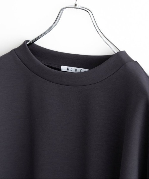 LBC（エルビーシー）の「ポンチケーブルニットスリーブプルオーバー（Tシャツ/カットソー・レディース・チャコールグレー/ブルー系その他/ホワイト・M）」の19枚目の写真