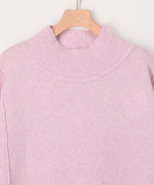 MICO COULIER(ミコクリエ)の「特紡毛異ゲージボトルネックチュニックニット(ニット/セーター・レディース・オフホワイト/グリーン/ライトグレー/ラベンダー・38)」の17枚目の写真