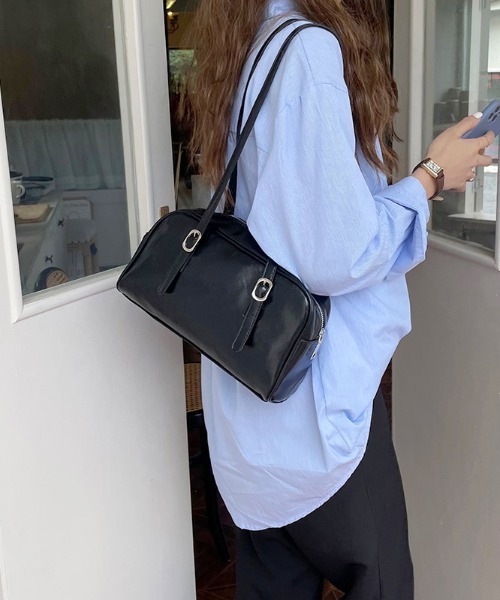 Teem Store(チームストア)の「ロングハンドルスクエアショルダーバッグ(ショルダーバッグ・レディース・ブラック/アイボリー・M)」の12枚目の写真