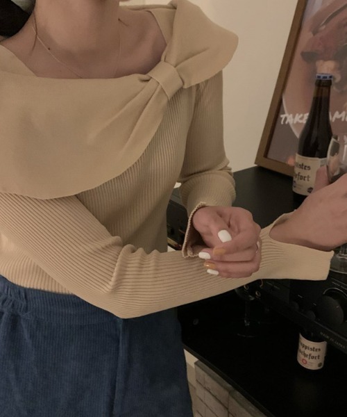 オフショルダーリボンニットトップス（ニット/セーター）｜deux amour