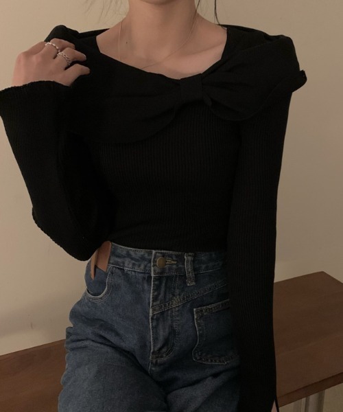 ReAmour リボン付きオフショルダー トップス オフショルダーリボンニットトップス（ニット/セーター）｜deux amour