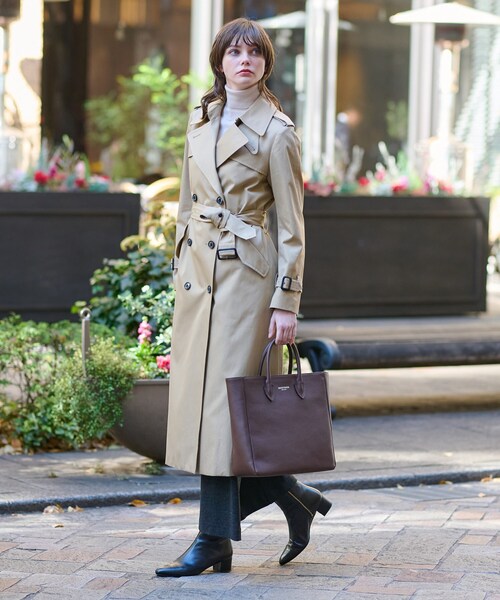 DRESSTERIOR（ドレステリア）の「◆コットンギャバジントレンチコート（トレンチコート・レディース・ベージュ・38/36/34）」の10枚目の写真