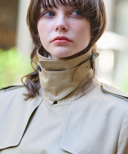 DRESSTERIOR（ドレステリア）の「◆コットンギャバジントレンチコート（トレンチコート・レディース・ベージュ・38/36/34）」の15枚目の写真