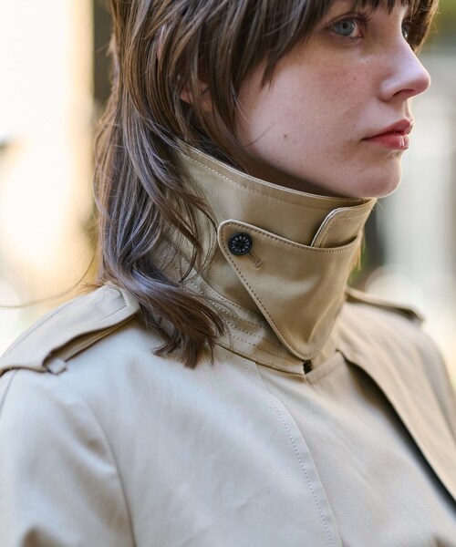 DRESSTERIOR（ドレステリア）の「◆コットンギャバジントレンチコート（トレンチコート・レディース・ベージュ・38/36/34）」の16枚目の写真