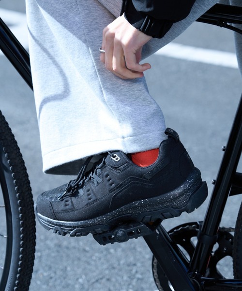 Franklin Climbing(フランクリンクライミング)の「【HI-TEC】【Franklin Climbing】別注ENDEVOR/防水性/抗菌防臭(スニーカー・メンズ・ネイビー/ブラック・23/24/25/26/27/28)」の4枚目の写真