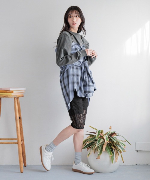 LOWRYS FARM（ローリーズファーム）の「オンブレチェックシャツ 289026（シャツ/ブラウス・レディース・ブルー/グリーン・SHORT/LONG）」の15枚目の写真