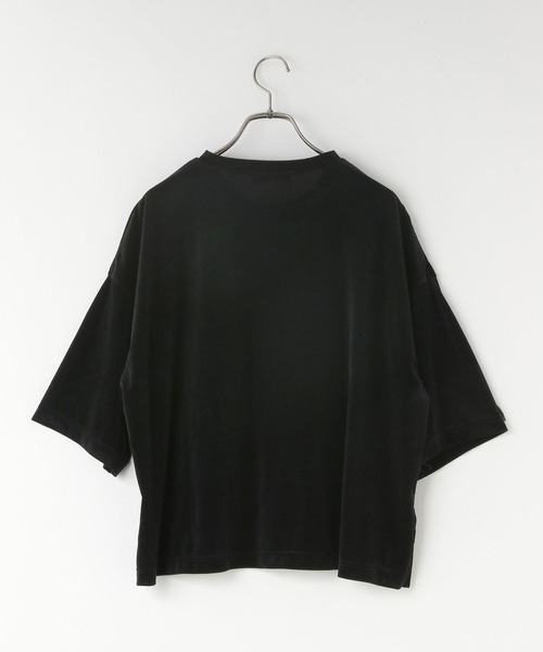 yuw(ユウ)の「シアーベロアBIGTee 319739(Tシャツ/カットソー・レディース・グリーン/グレー/ブラック・FREE)」の4枚目の写真