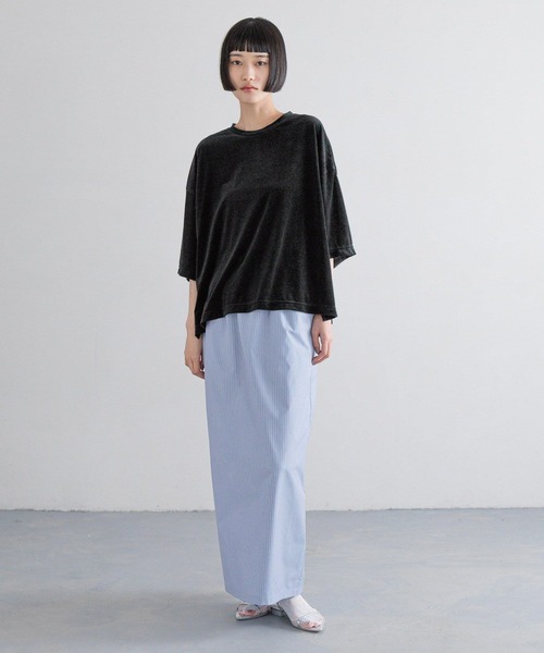 yuw(ユウ)の「シアーベロアBIGTee 319739(Tシャツ/カットソー・レディース・グリーン/グレー/ブラック・FREE)」の14枚目の写真