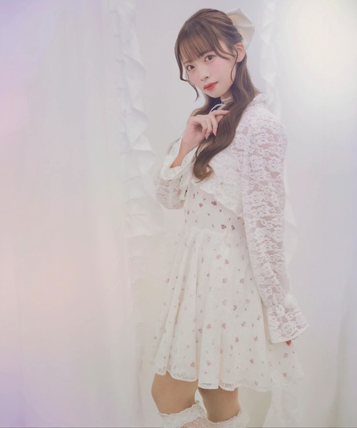 Ank Rouge(アンクルージュ)の「リボンとお花のキャミワンピース(ワンピース・レディース・ホワイト/ブラック・M)」の21枚目の写真