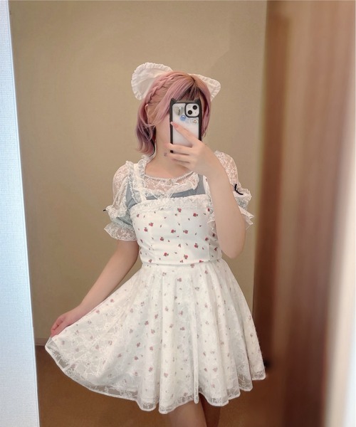Ank Rouge(アンクルージュ)の「リボンとお花のキャミワンピース(ワンピース・レディース・ホワイト/ブラック・M)」の17枚目の写真