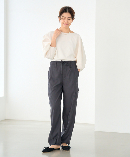 IENA(イエナ)の「《WEB・一部店舗限定》コットンストレッチバルーンスリーブプルオーバー(ニット/セーター・レディース・ブラック/スカイブルー/ホワイト・FREE)」の20枚目の写真
