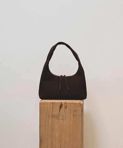 TODAYFUL（トゥデイフル）の「TODAYFUL Round Leather Bag（ハンドバッグ・レディース・ダークブラウン・FREE）」の8枚目の写真