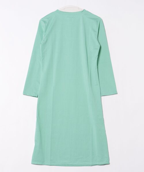 urge：（アージコロン ）の「【URGE：】クルーネック 推し活 ６色展開 長袖 カットソー ワンピース（Tシャツ/カットソー・レディース・グリーン/オレンジ/ブルー/イエロー/ホワイト/ブラック・SMALL/MEDIUM/LARGE/X-LARGE）」の22枚目の写真
