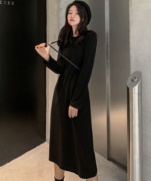 urge：（アージコロン ）の「【URGE：】クルーネック 推し活 ６色展開 長袖 カットソー ワンピース（Tシャツ/カットソー・レディース・グリーン/オレンジ/ブルー/イエロー/ホワイト/ブラック・SMALL/MEDIUM/LARGE/X-LARGE）」の11枚目の写真