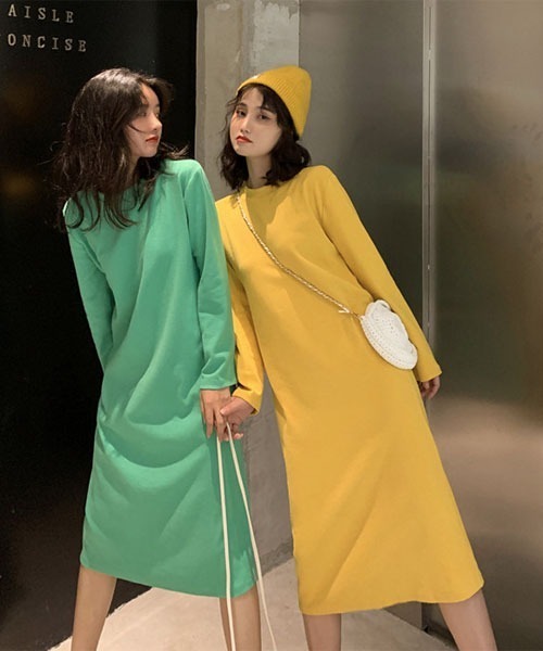 urge：（アージコロン ）の「【URGE：】クルーネック 推し活 ６色展開 長袖 カットソー ワンピース（Tシャツ/カットソー・レディース・グリーン/オレンジ/ブルー/イエロー/ホワイト/ブラック・SMALL/MEDIUM/LARGE/X-LARGE）」の13枚目の写真