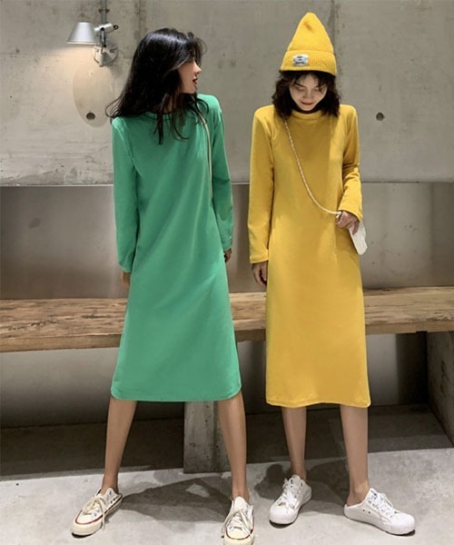 urge：（アージコロン ）の「【URGE：】クルーネック 推し活 ６色展開 長袖 カットソー ワンピース（Tシャツ/カットソー・レディース・グリーン/オレンジ/ブルー/イエロー/ホワイト/ブラック・SMALL/MEDIUM/LARGE/X-LARGE）」の14枚目の写真