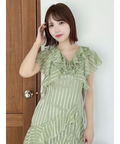 dazzlin(ダズリン)の「バリエフルイドワンピース(ワンピース・レディース・オフホワイト/ピンク/オレンジ/ブルー/グリーン・SMALL/MEDIUM/X-SMALL)」の22枚目の写真