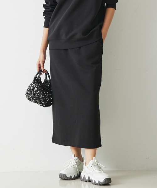 abahouse mavie(アバハウスマヴィ)の「【セットアップ対応】シルキーダンボールスウェットタイトスカート/春服/トレーナー(スカート・レディース・グレー系その他/オフホワイト/イエロー/スミクロ・フリー)」の3枚目の写真