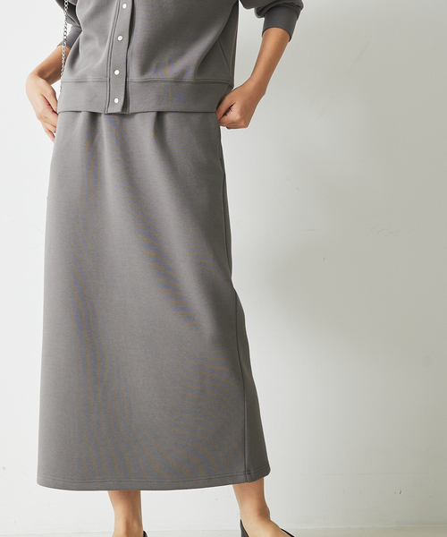 abahouse mavie(アバハウスマヴィ)の「【セットアップ対応】シルキーダンボールスウェットタイトスカート/春服/トレーナー(スカート・レディース・グレー系その他/オフホワイト/イエロー/スミクロ・フリー)」の19枚目の写真